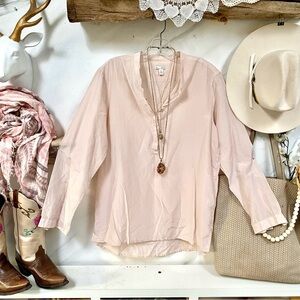 Silk blush/cream boho blouse  w shabby chic resort vacay beach vibe